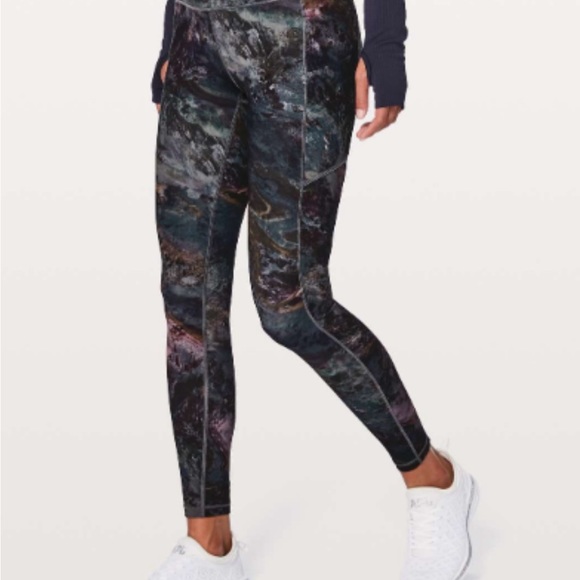 Lululemon Speed Up Tight *Full On Luxtreme 28” Radiant Multi - Picture 2 of 12